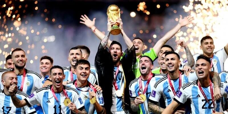 qua bong vang 2023 messi vo dich world cup 2022